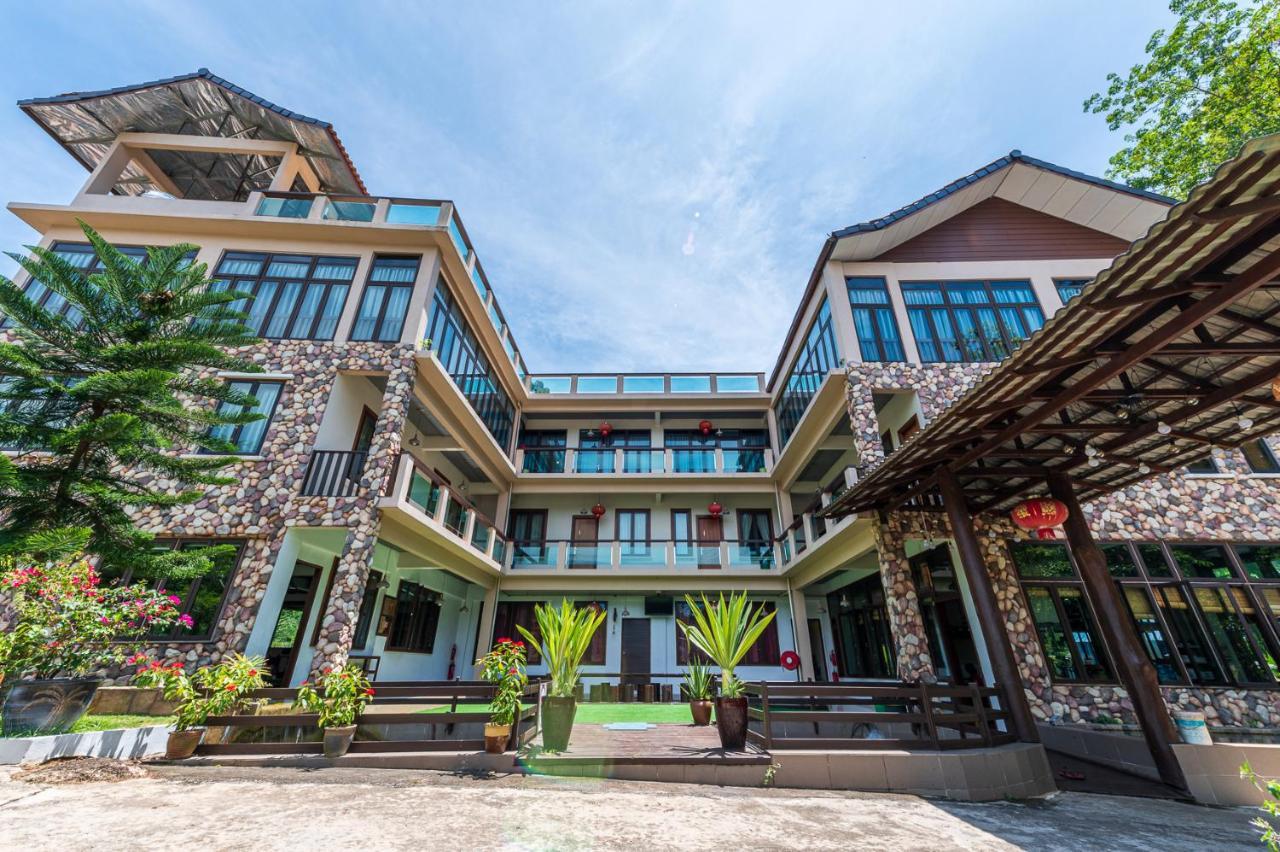 Bentong Eco Wellness Resort 14Room 69Pax By Verano Homestay Экстерьер фото